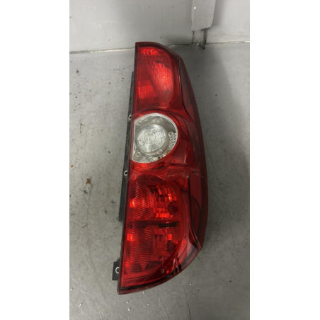 Feu arriere principal droit (feux) FIAT DOBLO 2 Photo n°1