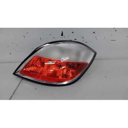 Feu arriere principal droit (feux) OPEL ASTRA H Photo n°1