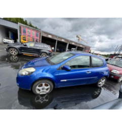 Porte avant droit RENAULT CLIO 3 Photo n°8