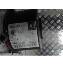 Bloc ABS (freins anti-blocage) VOLKSWAGEN GOLF 5 Photo n°4