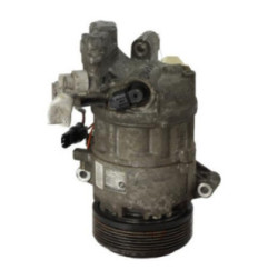 Compresseur clim BMW SERIE 1 E87 Photo n°3