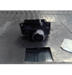 Commande GPS INFINITI Q50 Photo n°1