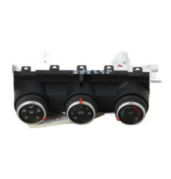 Commande chauffage RENAULT CLIO 5 Photo n°1