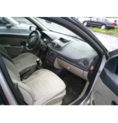 Feu arriere principal droit (feux) RENAULT CLIO 3 Photo n°9