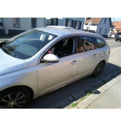 Attache ceinture arriere gauche PEUGEOT 308 2 SW Photo n°20