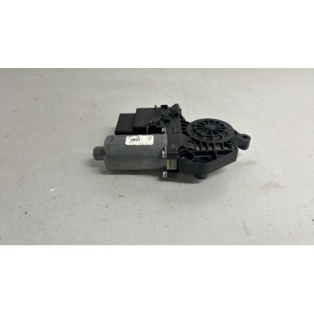 Moteur leve vitre arriere gauche VOLKSWAGEN GOLF 6 Photo n°1