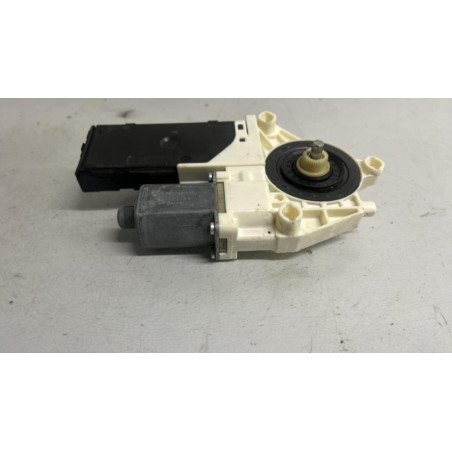 Moteur leve vitre arriere droit RENAULT LAGUNA 3 Photo n°1