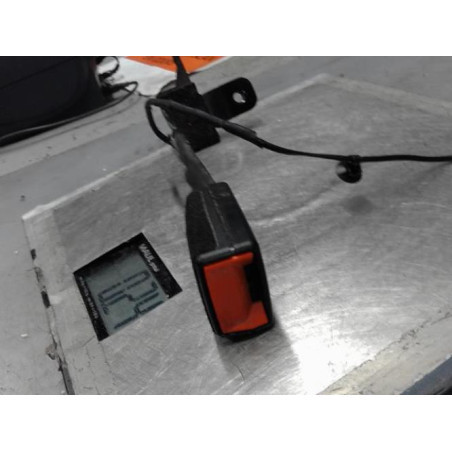Attache ceinture avant gauche CITROEN C4 CACTUS