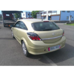 Plage arriere OPEL ASTRA H Photo n°7