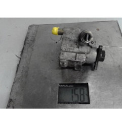 Pompe de direction FORD FOCUS 2 Photo n°5