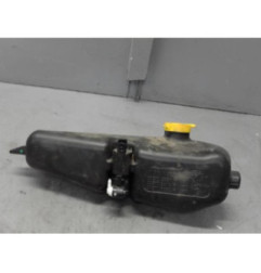 Vase de lave glace DACIA SANDERO 2 Photo n°1