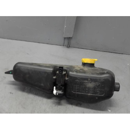 Vase de lave glace DACIA SANDERO 2 Photo n°1