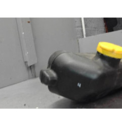 Vase de lave glace DACIA SANDERO 2 Photo n°4