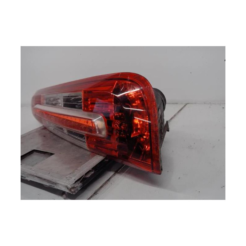 Feu arriere principal droit (feux) FORD C-MAX 1