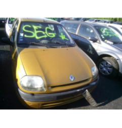 Compresseur clim RENAULT CLIO 2 Photo n°9