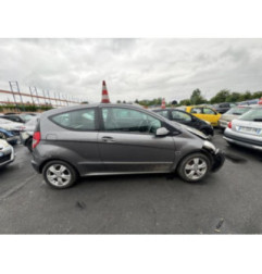 Porte avant droit MERCEDES CLASSE A 169 Photo n°16