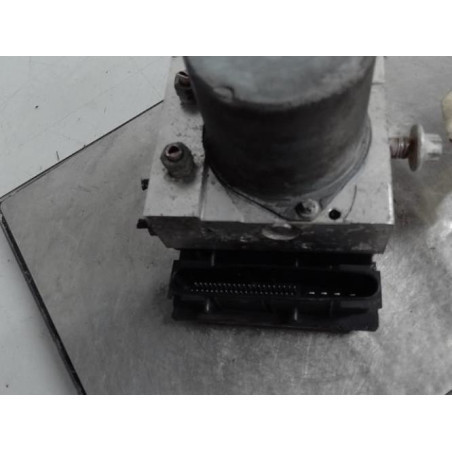 Bloc ABS (freins anti-blocage) MERCEDES CLASSE A 169