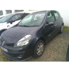 Plage arriere RENAULT CLIO 3 Photo n°9