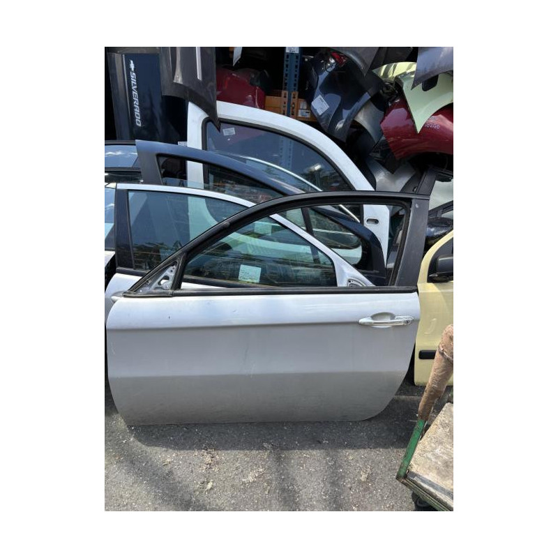 Porte avant droit MERCEDES CLASSE C 203 COUPE SPORT