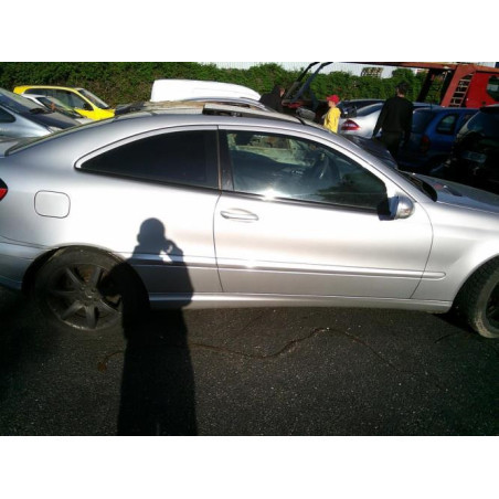 Porte avant gauche MERCEDES CLASSE C 203 COUPE SPORT