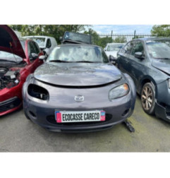 Attache ceinture avant droit MAZDA MX5 3 Photo n°17