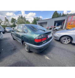 Ceinture avant gauche RENAULT LAGUNA 1 Photo n°18