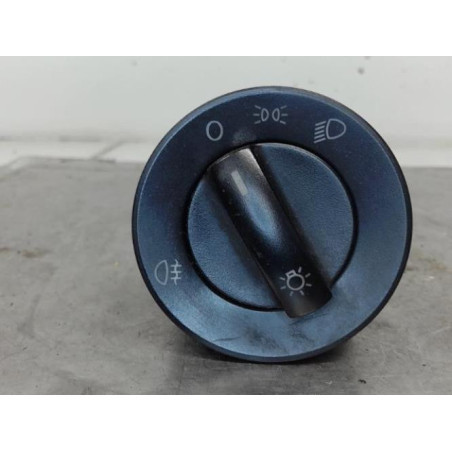 Commande de phare VOLKSWAGEN POLO 4