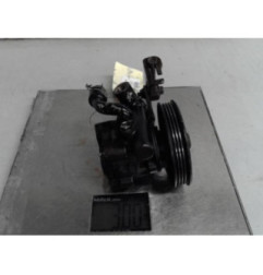 Pompe de direction RENAULT LAGUNA 2 Photo n°3