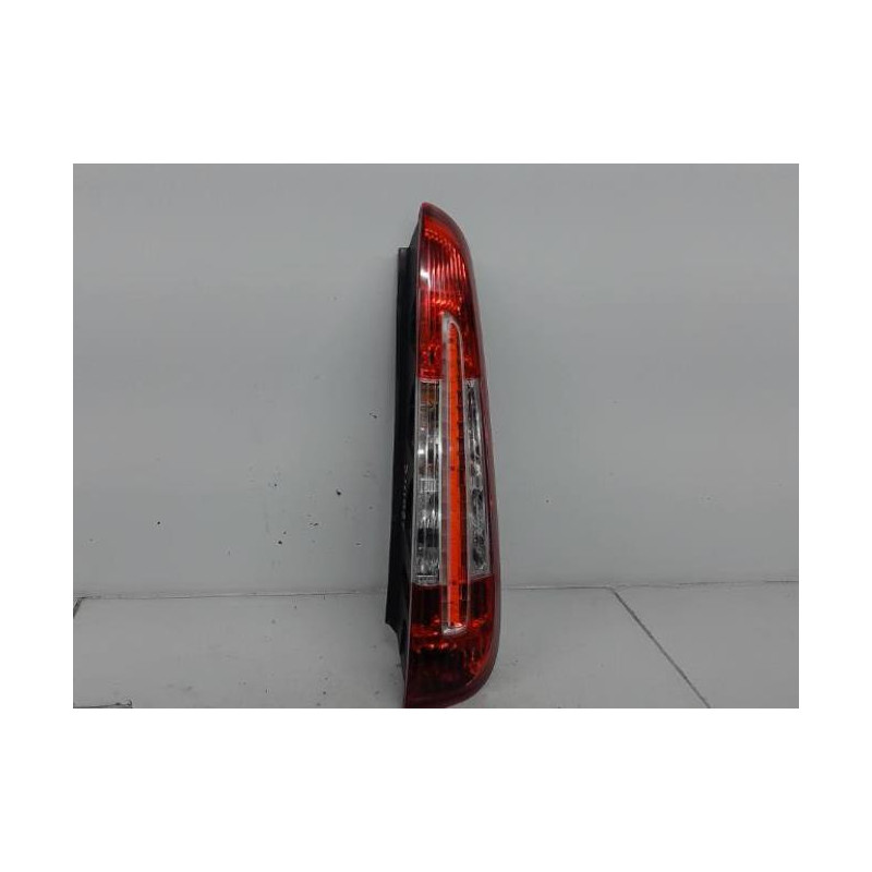 Feu arriere principal droit (feux) FORD C-MAX 1