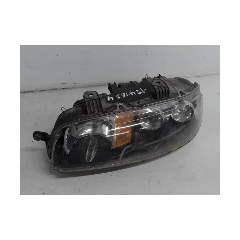Optique avant principal gauche (feux)(phare) FIAT PUNTO 2