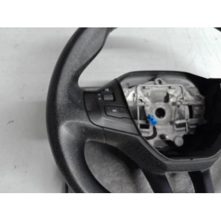 Volant PEUGEOT 208 1