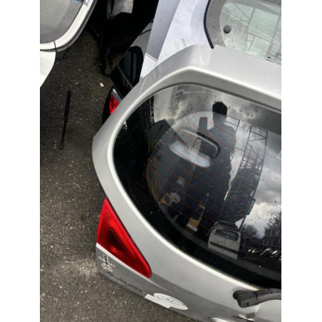 Malle/Hayon arriere MITSUBISHI COLT 6