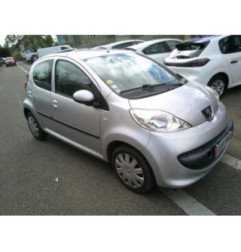 Ceinture avant gauche PEUGEOT 107 Photo n°6