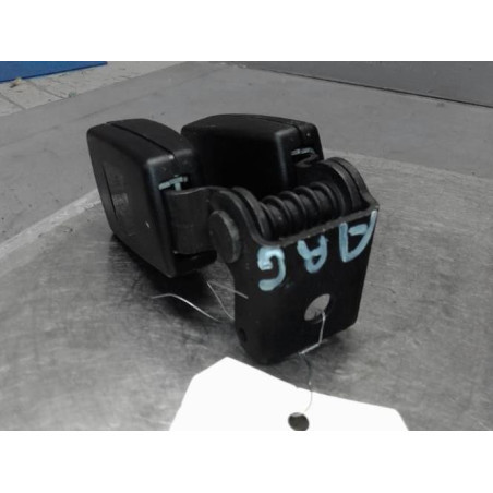 Attache ceinture arriere gauche OPEL ASTRA J
