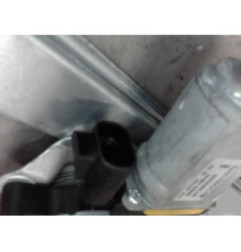 Moteur leve vitre arriere gauche CHEVROLET ORLANDO Photo n°3