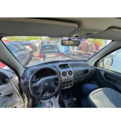 Calandre PEUGEOT PARTNER 1 Photo n°9