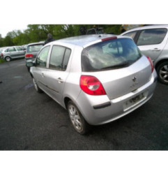 Aile avant gauche RENAULT CLIO 3 Photo n°3