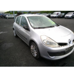 Aile avant gauche RENAULT CLIO 3 Photo n°5