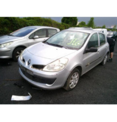 Aile avant gauche RENAULT CLIO 3 Photo n°7