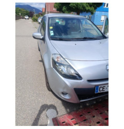 Capot RENAULT CLIO 3 Photo n°15