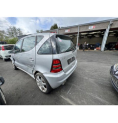 Pare choc arriere MERCEDES CLASSE A 168 Photo n°19