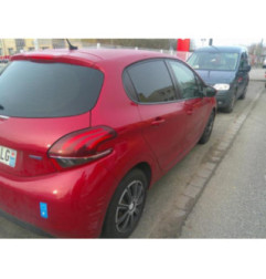 Trappe d'essence PEUGEOT 208 1 Photo n°6