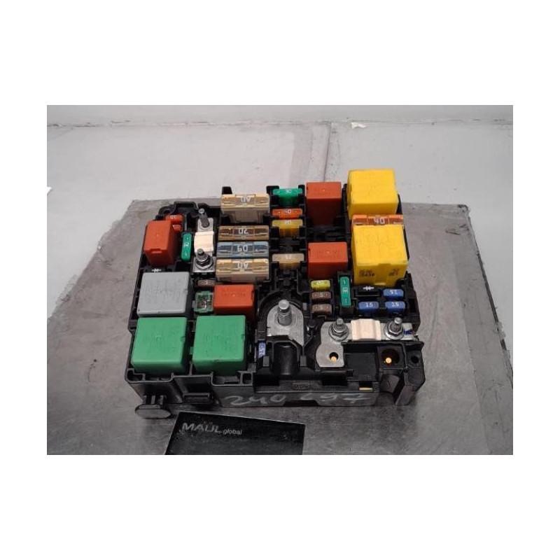 Boitier servitude moteur (BSM) PEUGEOT 208 1