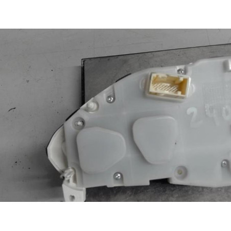 Compteur PEUGEOT 208 1 Photo n°1