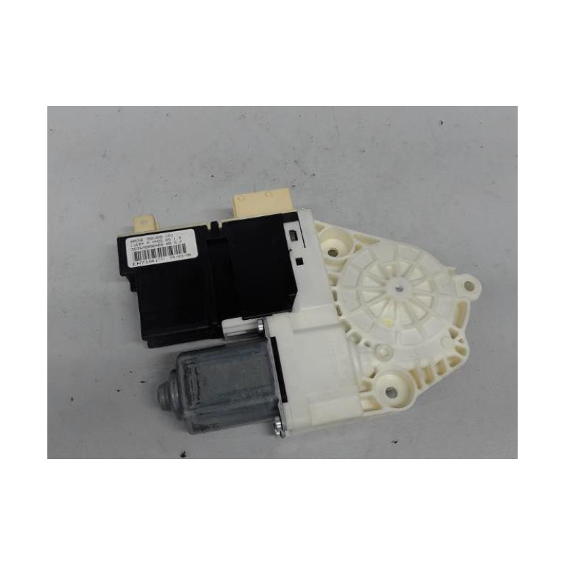 Moteur leve vitre avant droit CITROEN C4 1