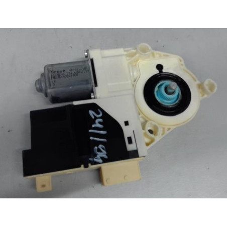 Moteur leve vitre avant droit CITROEN C4 1