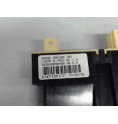 Moteur leve vitre avant droit CITROEN C4 1 Photo n°3