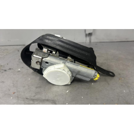 Ceinture avant droit FORD FIESTA 6 Photo n°1