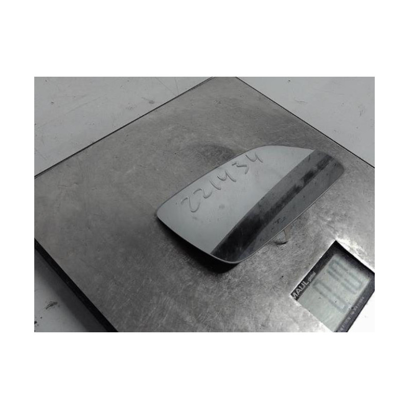 Glace retroviseur droit VOLKSWAGEN POLO 4