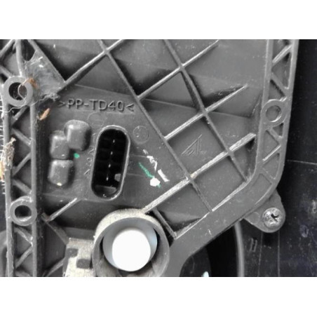 Feu arriere principal gauche (feux) FIAT PANDA 3 Photo n°1